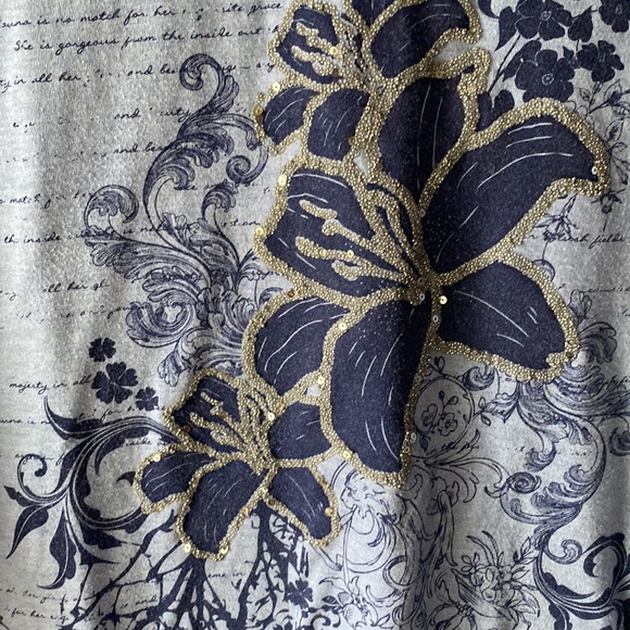 Allyson Whitmore Woman 1X - Picture 2 of 6